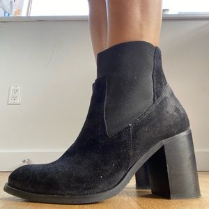 Steve Madden Leather Suede Black Heel Booties, 7